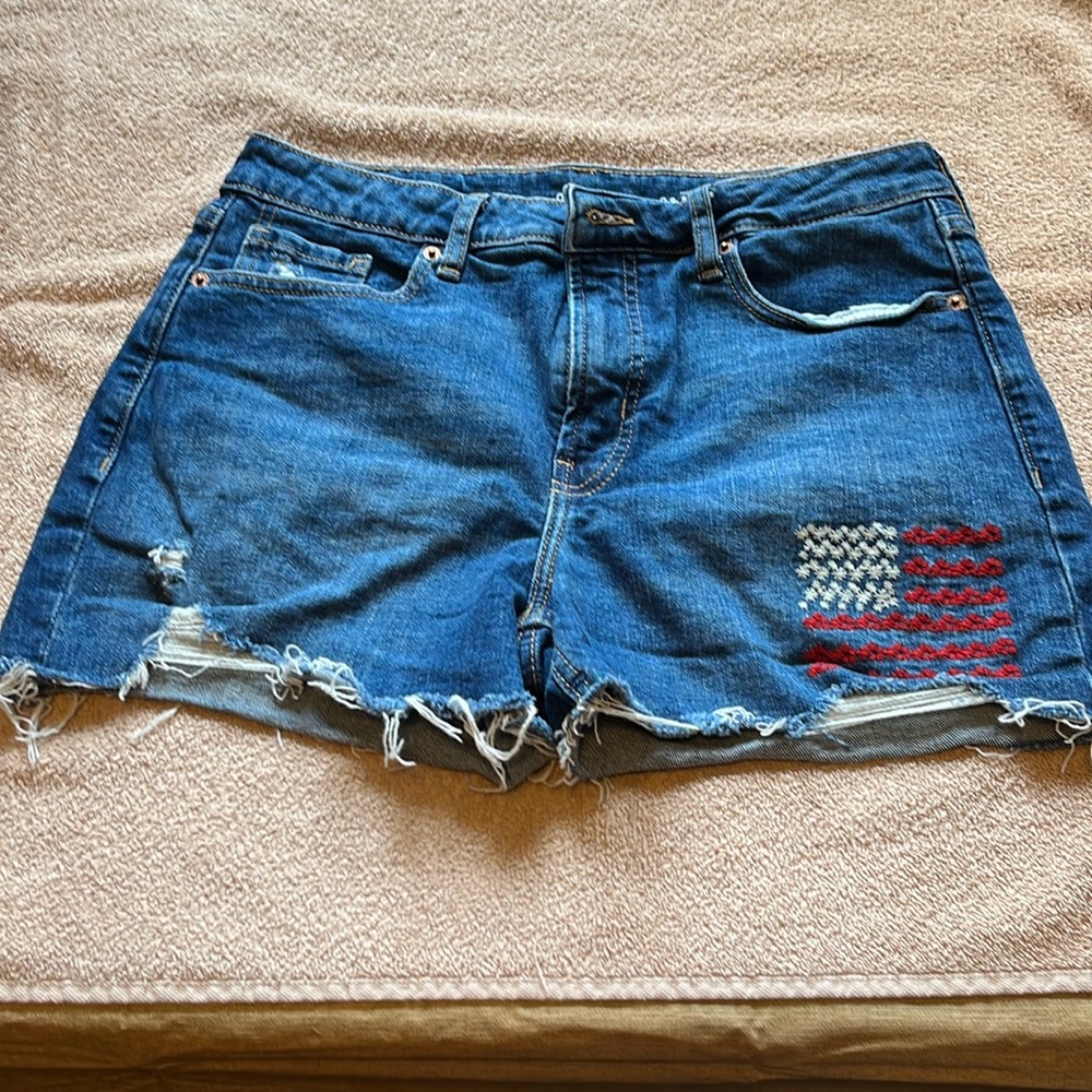 Old Navy American flag shorts, size 10